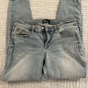 GAP Women's Curvy Legging, Light Blue Jeans, Size 32